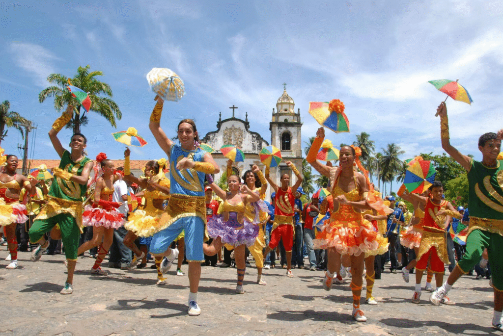 image-129-1024x685 Frevo e Carnaval Recife: A Explosão de Alegria e Cultura nas Ruas